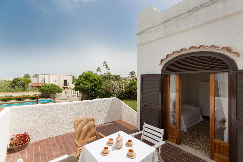 Villa Isabo مولا دي باري المظهر الخارجي الصورة