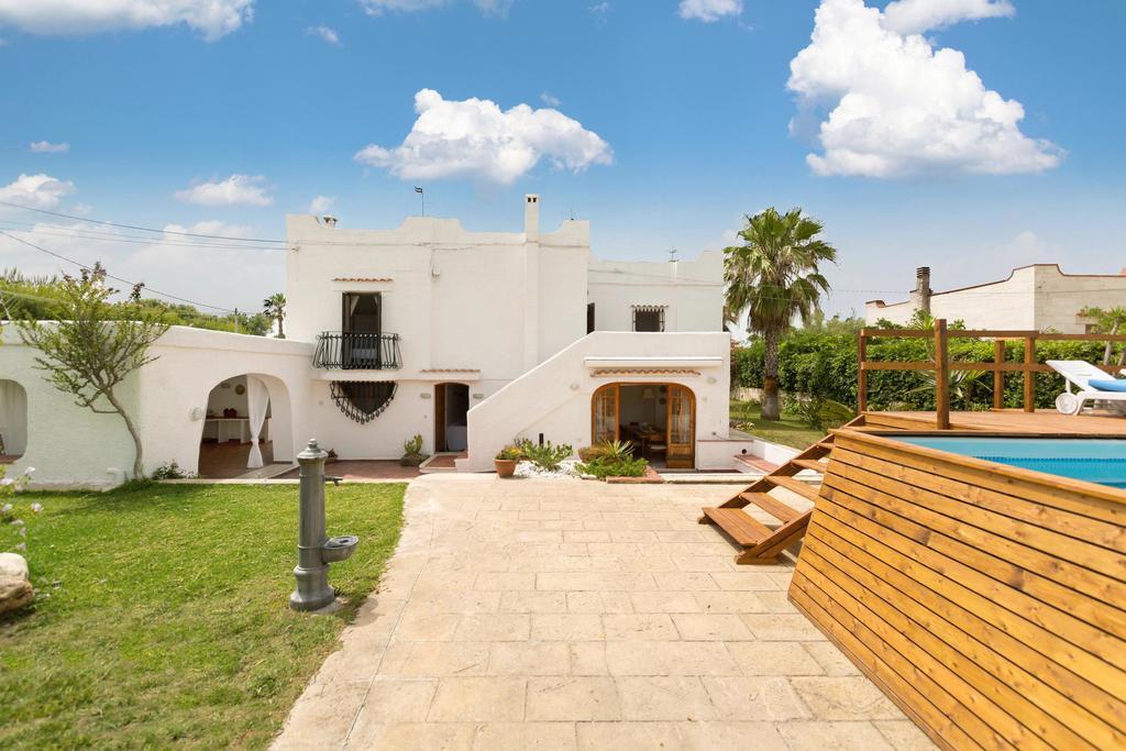 Villa Isabo مولا دي باري المظهر الخارجي الصورة